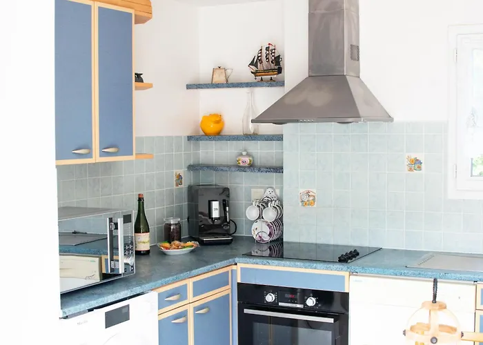 Le 108 à 700m Du Port De Casa vacanze *