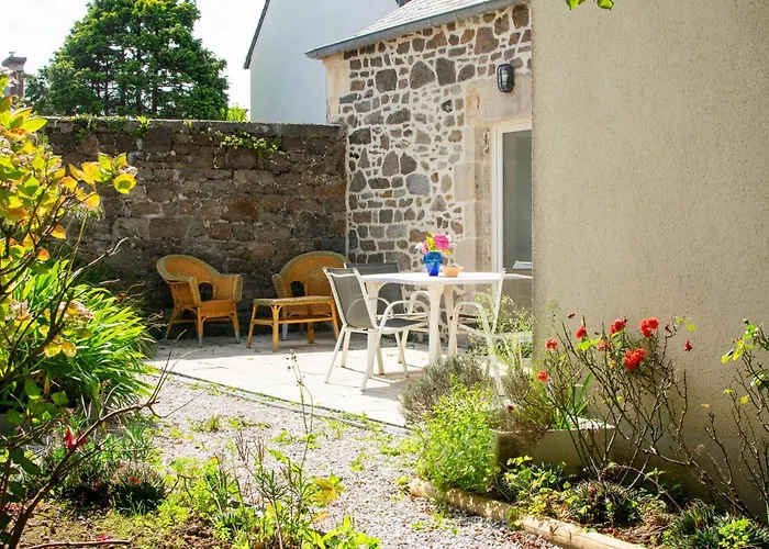 Le 108 à 700m Du Port De Hébergement de vacances *