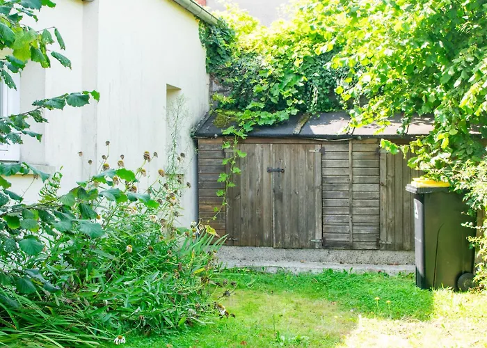 Le 108 à 700m Du Port De Hébergement de vacances