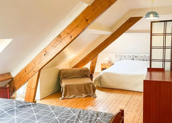 Le 108 à 700m Du Port De Casa vacanze *